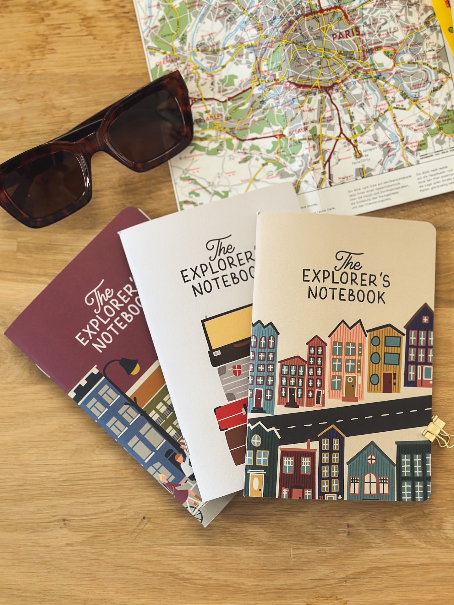 Das Reisetagebuch Set Städtetripo von Roadtyping The Explorers Notebook