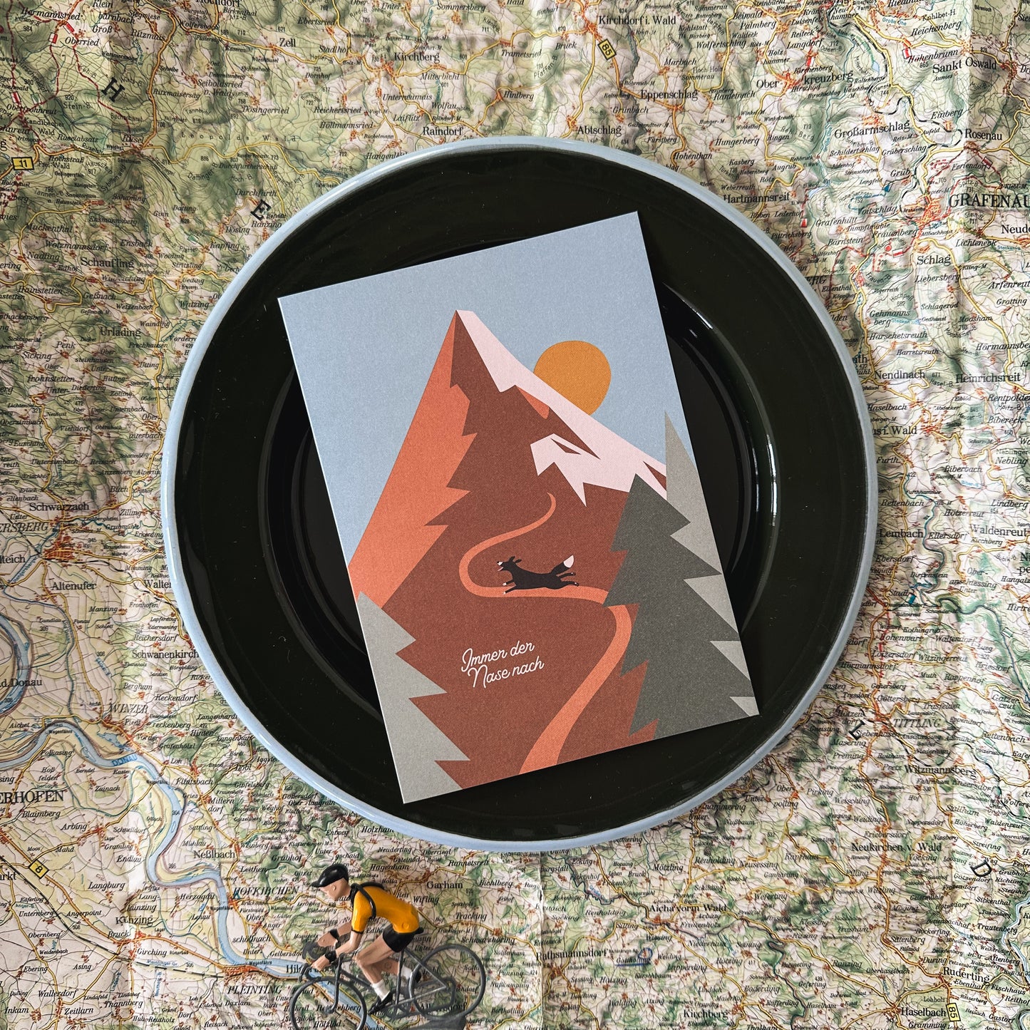 Greeting card Adventure awaits