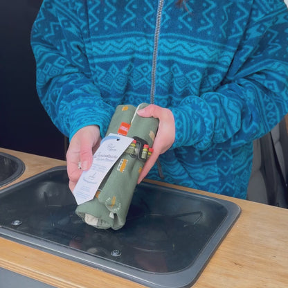 Gewürztasche von Roadtyping in grün mit Reisemotiven 