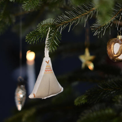 Christmas trailer camping