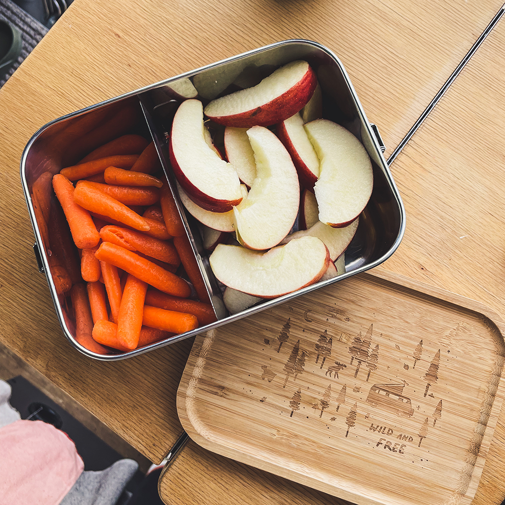 Lunch box accessories divider